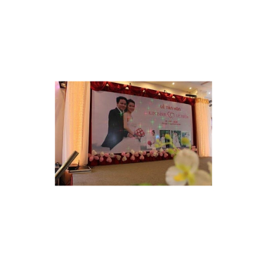 In backdrop đám cưới